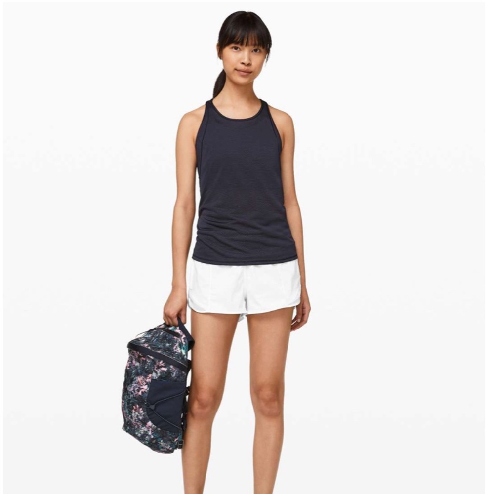 Lululemon Hotty Hot Short *High-Rise 2.5" White